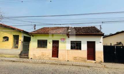 Casa com 1 quarto à venda no Centro, Lorena 