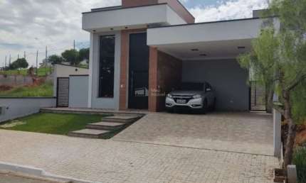 Casa Terrea em condominio - Cacapava Velha - 03 dormitorios - 124 m2