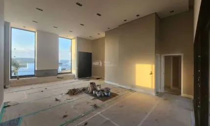 Casa terrea a venda com 4 dormitorios no Urbanova - Condominio Paratehy Norte