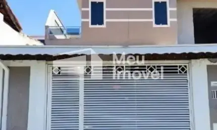 Sobrado à Venda, 150 m², 2 suítes, em bairro seguro e familiar