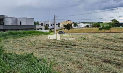Terreno com 540m² plano no condominio EcoPark Bourbon