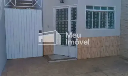 Casa 125m² - 3 dormitórios, sendo 1 suíte - Zona Sudeste - São José dos Campos.