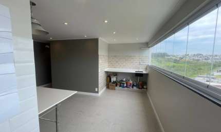 Apartamento com 2 Dormitórios (1 Suíte) à Venda no Colinas do Paratehy