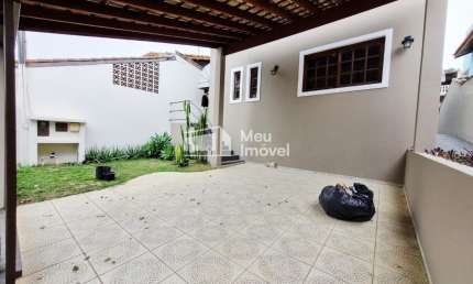 Venda Casa 3 Dormitórios sendo 1 suíte 124m² - Bairro Jardim das industrias - São José dos Campos