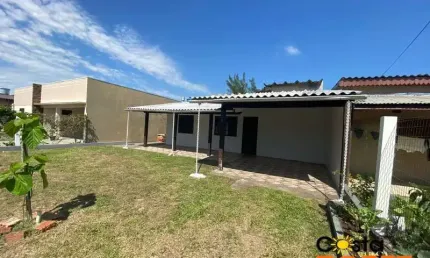 Casa com 2 quartos à venda no Tramandaí Sul, Tramandaí 