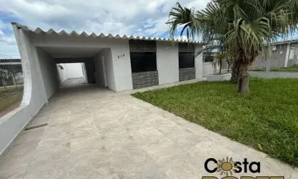 Casa com 3 quartos à venda na Zona Nova, Tramandaí 
