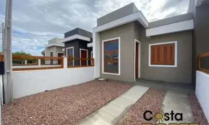 Casa com 2 quartos à venda na Zona Nova, Tramandaí 