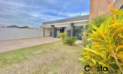 Casa com 3 quartos à venda na Zona Nova Sul, Tramandaí 