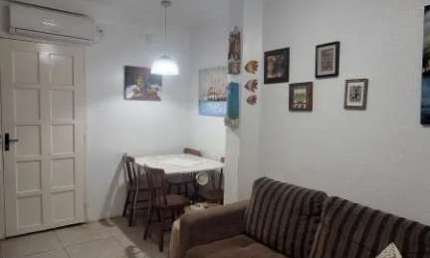 Apartamento TÉRREO Mobiliado na Av da Igreja em Tramandaí