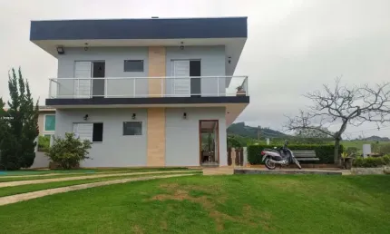 Sobrado para venda em piracaia, pinhal, 4 dormitórios, 2 suítes