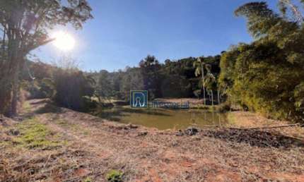Terreno com 20 mil m² com escritura no Park Dos Lagos