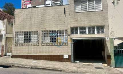 Casa com 4 Quartos à venda, 200 m² por R$ 590.000 - São Mateus - Juiz de Fora/MG
