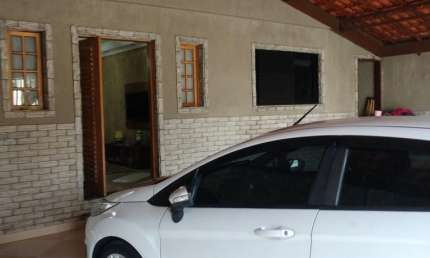 Excelente Casa Terrea com 3 dormitorios e 4 banheiros