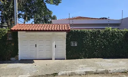 Casa para Venda em Guarulhos, Vila Maranduba, 4 dormitórios, 1 banheiro, 4 vagas