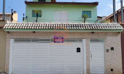 Sobrado para Venda em Guarulhos, Picanço, 3 dormitórios, 3 suítes, 2 banheiros, 3 vagas