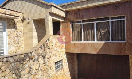 Casa Comercial para Locação em Guarulhos, Vila Rosália, 3 dormitórios, 1 suíte, 1 banheiro, 6 vagas