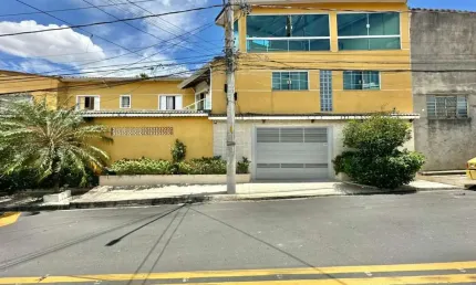 Casa para Venda em Guarulhos, Vila Barros, 4 dormitórios, 1 suíte, 1 banheiro, 6 vagas