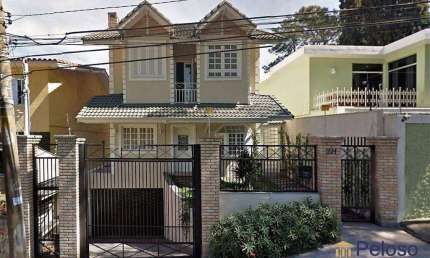 Sobrado à venda | 300m² | 3 suítes | 6 vagas - Horto Florestal, São Paulo.