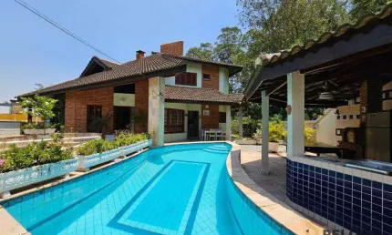 Sobrado com 490m² | piscina | 4 suítes | 8 vagas | Barro Branco (Zona Norte) - São Paulo/SP