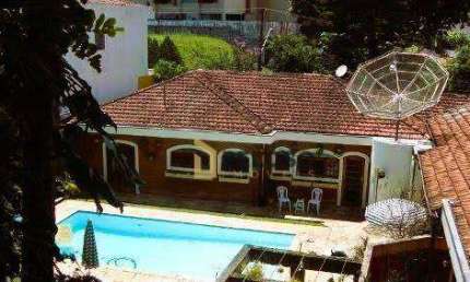 Casa térrea à venda | 350m² | 4 dormitórios | 2 suítes | 5 vagas - Tremembé - São Paulo/SP