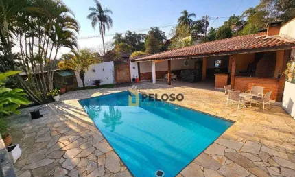 Sobrado em condomínio à venda | 500m² | 4 dormitórios | 1 suíte | closet | 10 vagas | Cantareira - Mairiporã/SP