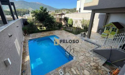 Sobrado à venda | 380m² | 3 suítes | piscina | churrasqueira | 2 vagas | Jardim Maristela - Atibaia/SP
