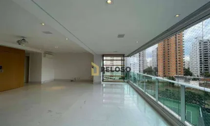 Maravilhoso Apartamento à Venda em Santana | 207m² Privativos | 4 Suítes | Closet | Varanda Gourmet Integrada com a Sala | 4 Vagas.