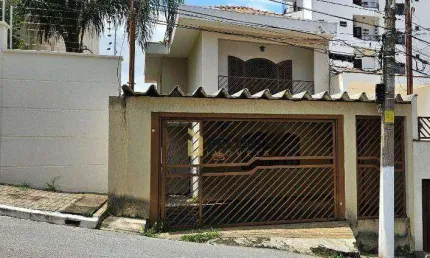 Sobrado à venda | 150m² | 3 dormitórios | quintal | 2 vagas | Santa Teresinha - São Paulo/SP