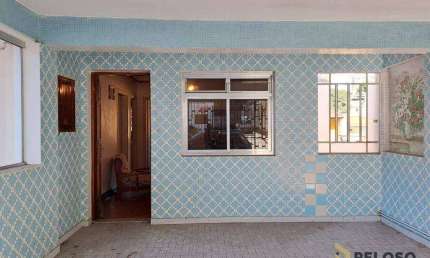 Casa à venda | 180m² | 3 casas individuais | 2 vagas |