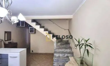 Sobrado à venda | 208m² | 3 dormitórios | 1 suíte | churrasqueira | 4 vagas | Vila Aurora - São Paulo/SP