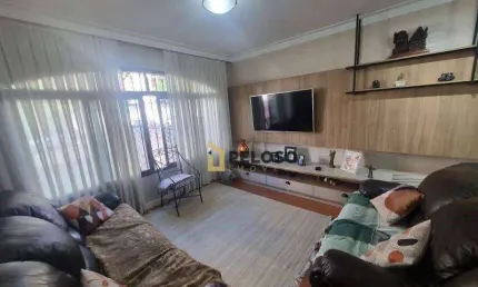 Sobrado à venda | 209m² | 3 dormitórios | 1 suíte | quintal | 5 vagas | Jardim Franca - São Paulo/SP