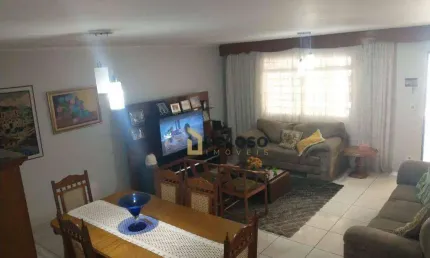 Sobrado à venda | 121m² | 3 dormitórios | 1 suíte | 2 vagas | quintal | Imirim - São Paulo/SP.