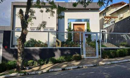 Sobrado à venda | 467m² | 5 dormitórios | 3 suítes | 8 vagas | Palmas do Tremembé - São Paulo/SP