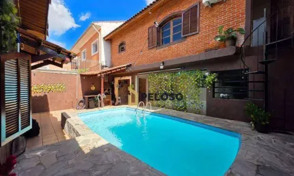 Casa térrea com piscina à venda | 240m² | 2 dormitórios | Edícula | 4 vagas | Jardim do Colégio (Zona Norte) - São Paulo/SP