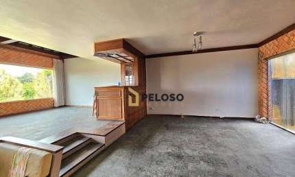 Sobrado à venda | 250m² | 4 dormitórios | 2 suítes | lareira | quintal | 4 vagas | Jardim Leonor Mendes de Barros - São Paulo/SP