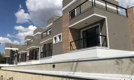 Casa com 4 quartos à venda na Rua Paulo Setúbal, Boqueirão, Curitiba
