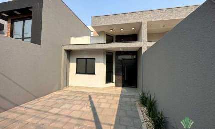 Casa com 1 Suíte + 1 Quarto  à venda, 95 m² por R$ 430.000 - Angra dos Reis - Cascavel/PR