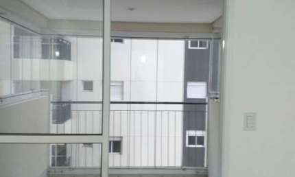 Apartamento no Condomínio Morada das Flores com 3 dorms, 70m², varanda gourmet, 2 vagas e lazer completo.