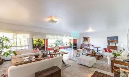 LAGOA | Apartamento 4 quartos super amplo e arejado
