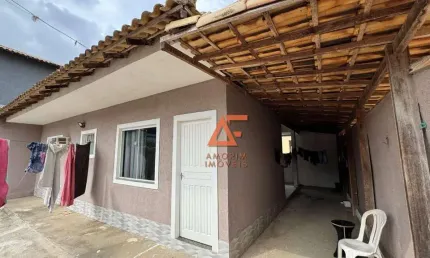 Casa com 2 dormitórios para alugar, 70 m² por R$ 1.300,00/mês - Rua do Fogo - São Pedro da Aldeia/RJ