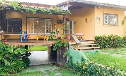 Casa com 3 dormitórios à venda, 200 m² por R$ 530.000,00 - Balneário São Pedro - São Pedro da Aldeia/RJ