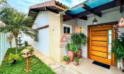 Casa com 3 dormitórios à venda, 130 m² por R$ 950.000,00 - Centro - São Pedro da Aldeia/RJ