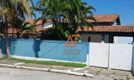 Casa com 3 dormitórios à venda, 130 m² por R$ 640.000,00 - Balneário São Pedro - São Pedro da Aldeia/RJ