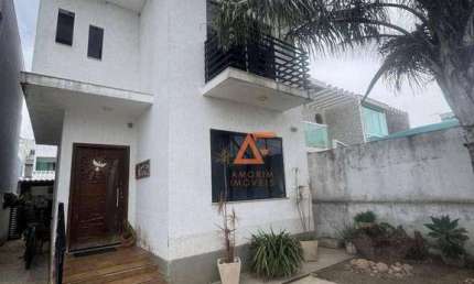 Casa com 4 dormitórios para alugar, 209 m² por R$ 4.500/mês - Nova São Pedro - São Pedro da Aldeia/RJ