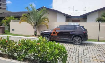 Casa com 3 dormitórios à venda, 120 m² por R$ 950.000 - Centro - São Pedro da Aldeia/RJ