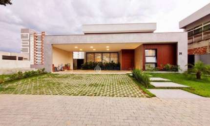 Casa à venda, 300 m² por R$ 2.550.000,00 - Urbanova - São José dos Campos/SP