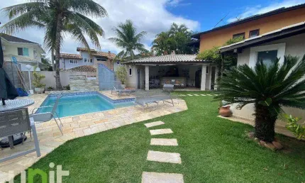 Casa com 4 dormitórios à venda, 458 m² por R$ 3.900.000,00 - Camboinhas - Niterói/RJ