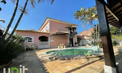 Casa com 4 dormitórios à venda, 280 m² por r$ 1.600.000,00 - itaipu - niterói/rj