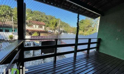 Casa com 3 dormitórios à venda, 350 m² por r$ 750.000,00 - serra grande - niterói/rj