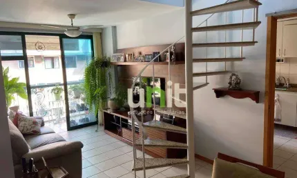 Unit imobiliária vende cobertura duplex no pé pequeno